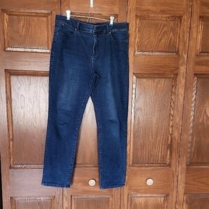 Talbots Women's Classic Dark Wash Straight Leg Denim Jean in Size 12 Petite.